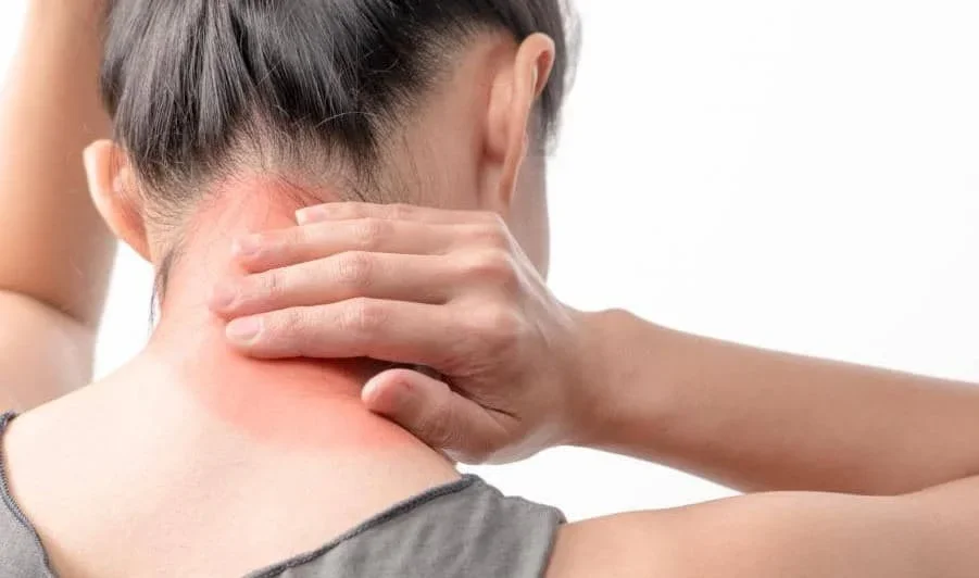 Cuello Rigido Rigidez cervical: causas comunes y cómo tratarla | Guía de salud | Vidaliax